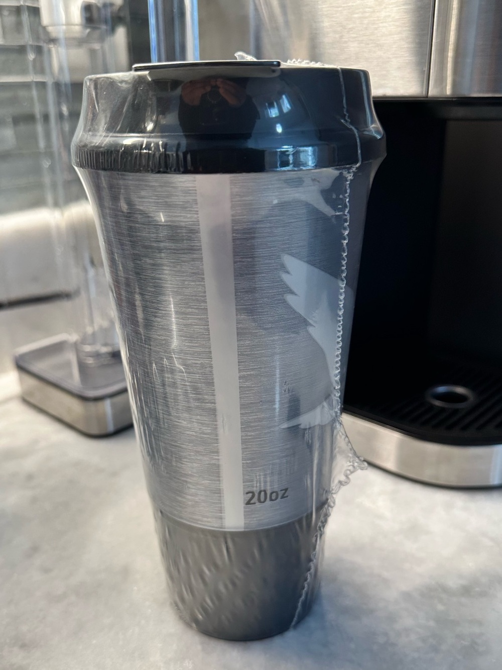 Wawa Official 20oz Insulated Gray and Black Travel Tumbler - Picture 4 of 7